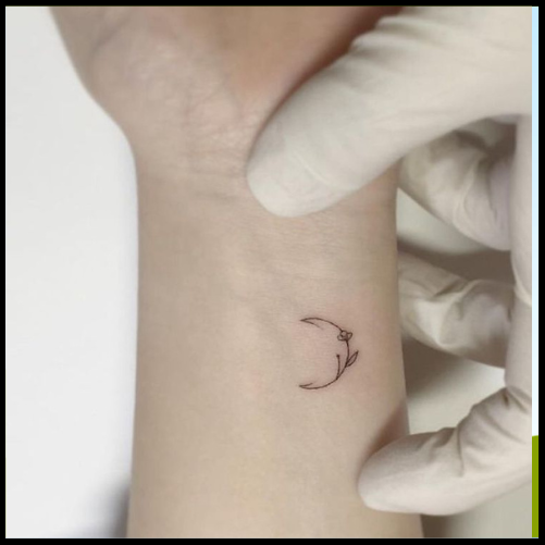 Minimalist Tattoo 